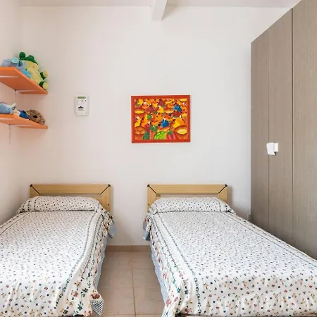 Ginetta Holiday home Torre Ovo