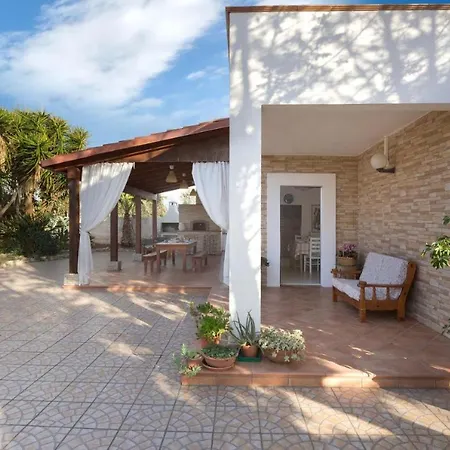 Holiday home Ginetta Torre Ovo